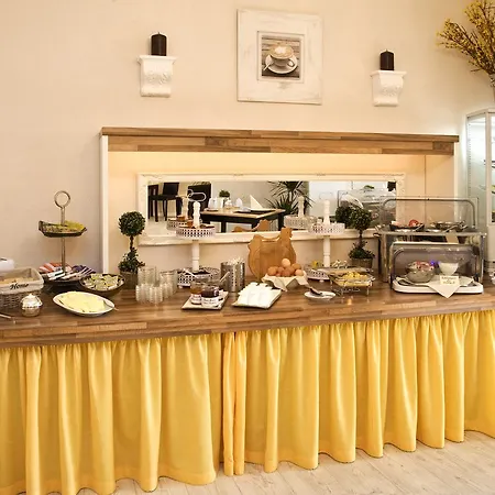 Garni Zum Gruenen Baum