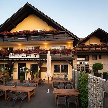 Garni Zum Gruenen Baum 3*