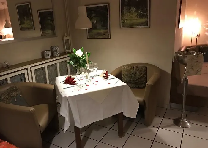 Garni Zum Gruenen Baum Hotel